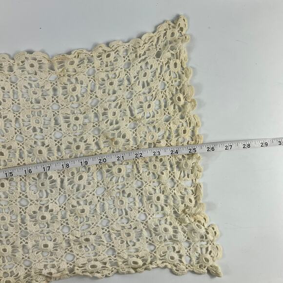 Vintage Crochet Large Doily Floral Lace Handmade Cotton Ecru 12.5x25.5" Oval - Picture 7 of 7